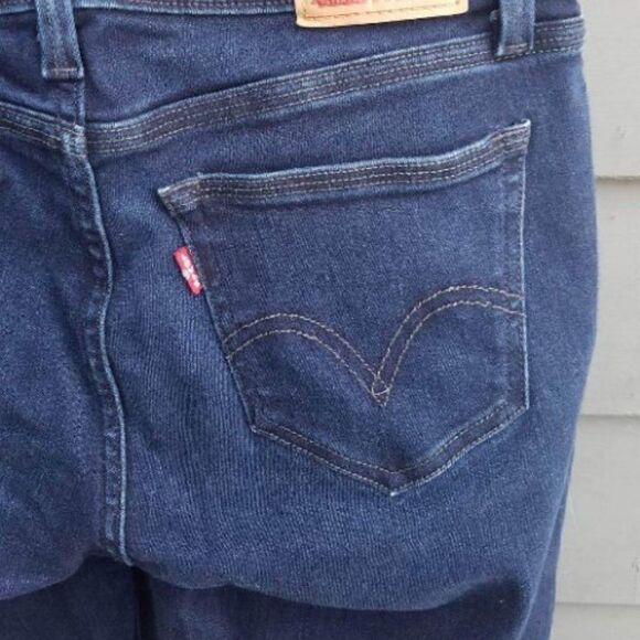 Levi's 529 Curvy Bootcut Jeans size 30 x 30 size 10 - Picture 5 of 6